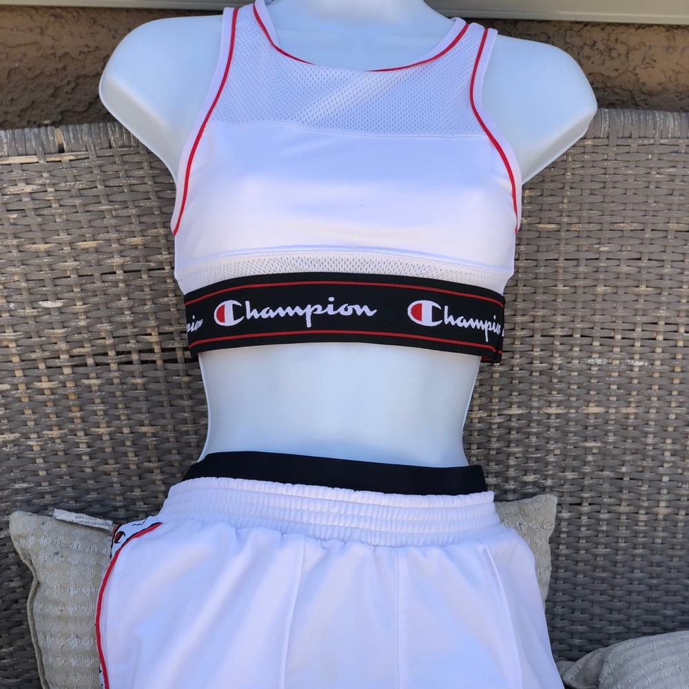 CHAMPION SET - TRACK PANTS & SPORTS BRA - NEW